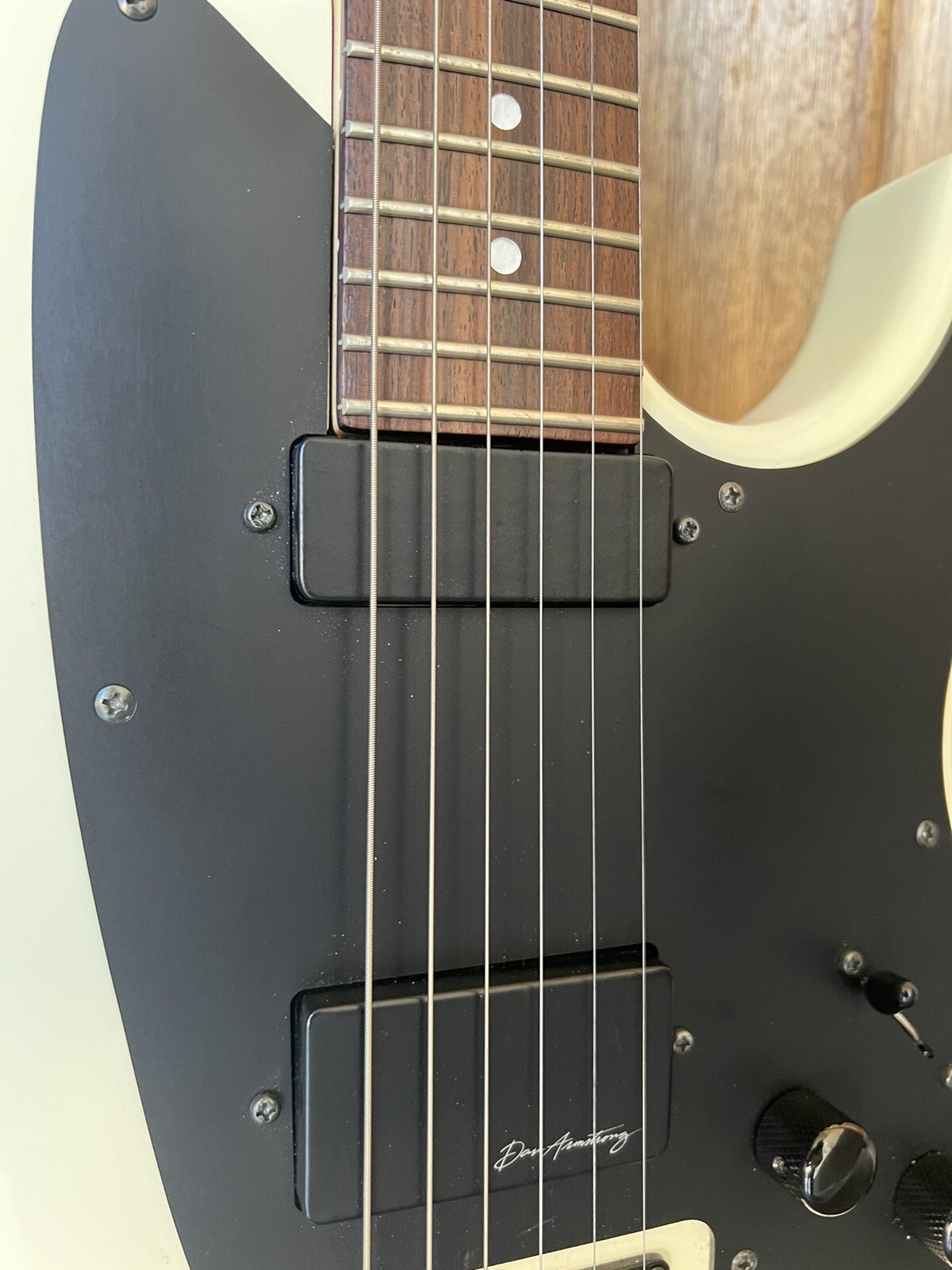 Alvarez / Westone Dan Armstrong Signature III w/ HSC