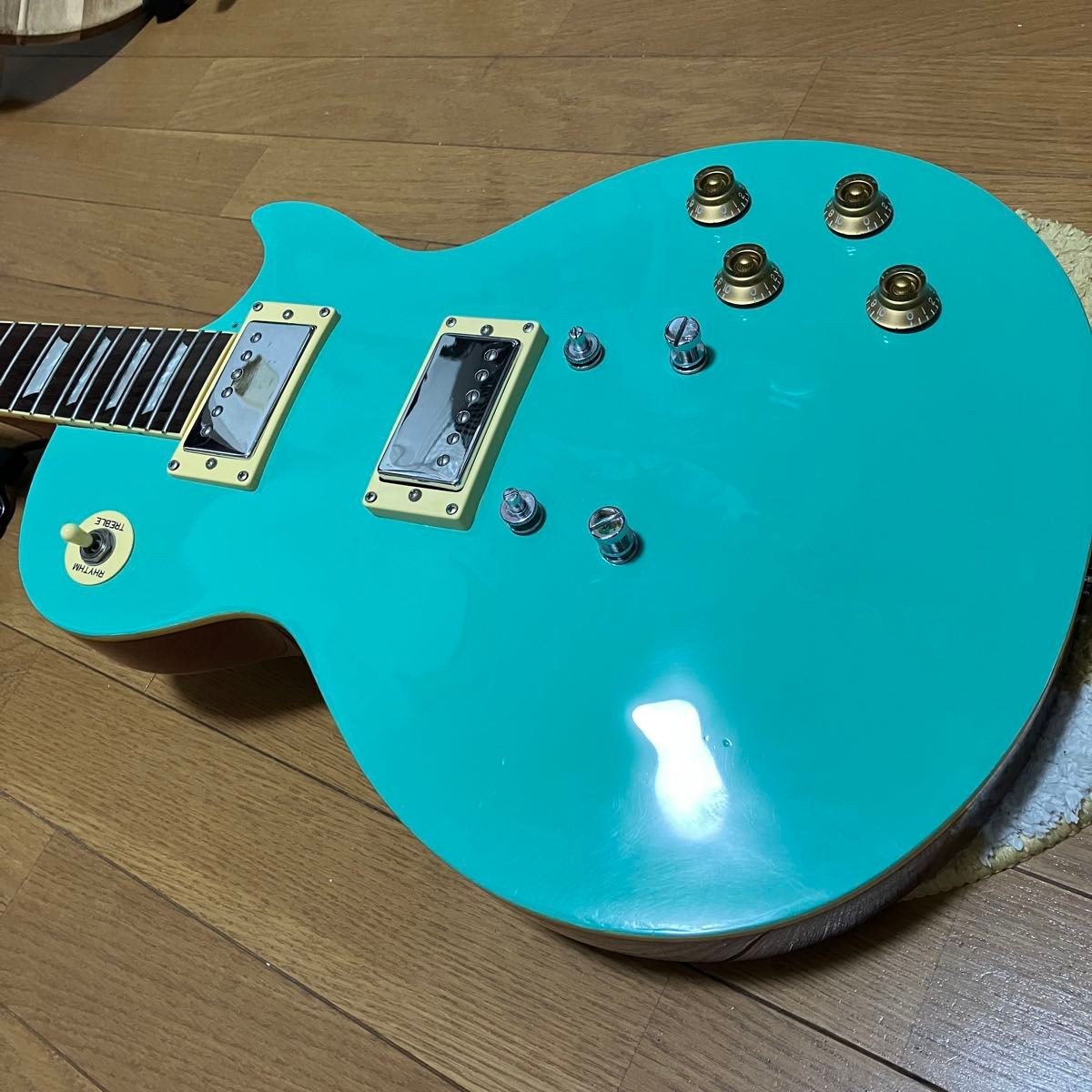 GrassRoots Limited Model Les Paul Emerald Green