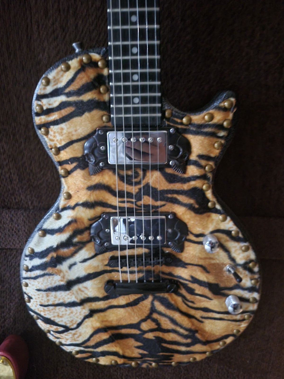 JIM CAt PURPLE ZODIAC LEATHER WITH EPIPHONE PICKUPS