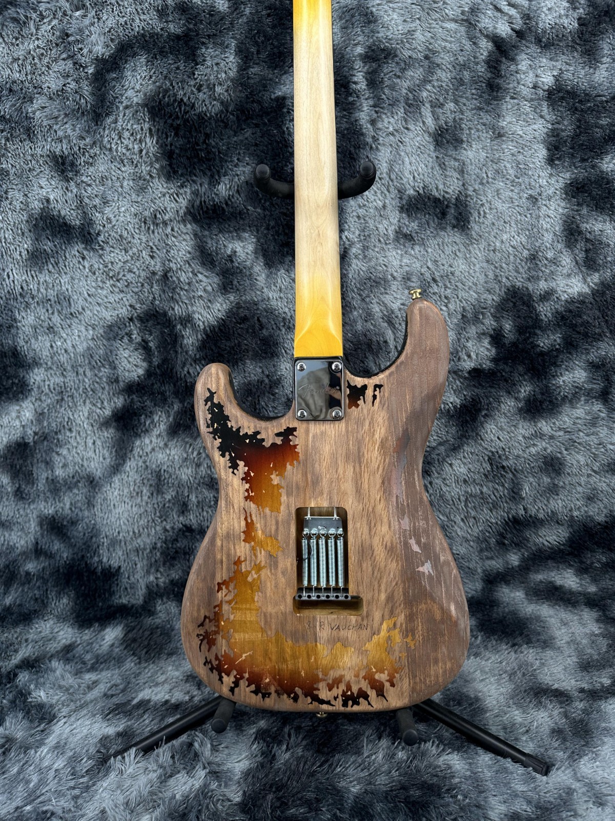 SRV Style ST Electric Guitar Relic Sunburst Wood Grain SSS Pickup Gold Hardware