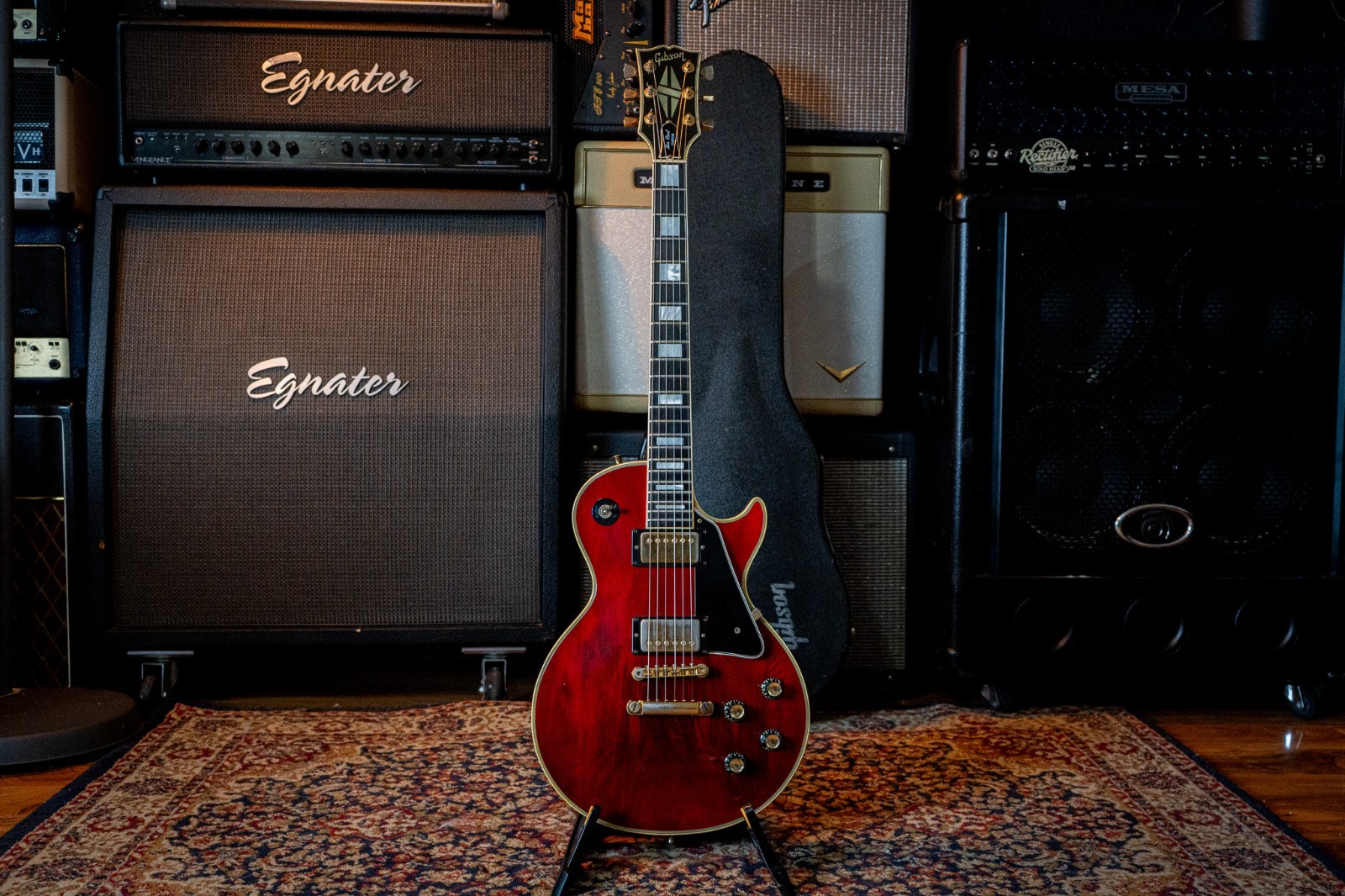 Gibson Les Paul Custom 1974 Wine Red 1st year 100% Original collectors piece.
