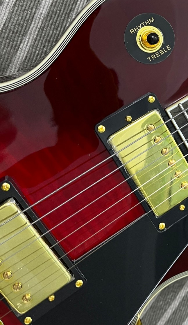 Classic Wine Red lp electric guitar Exquisite Flame Maple Veneer H-H pickup