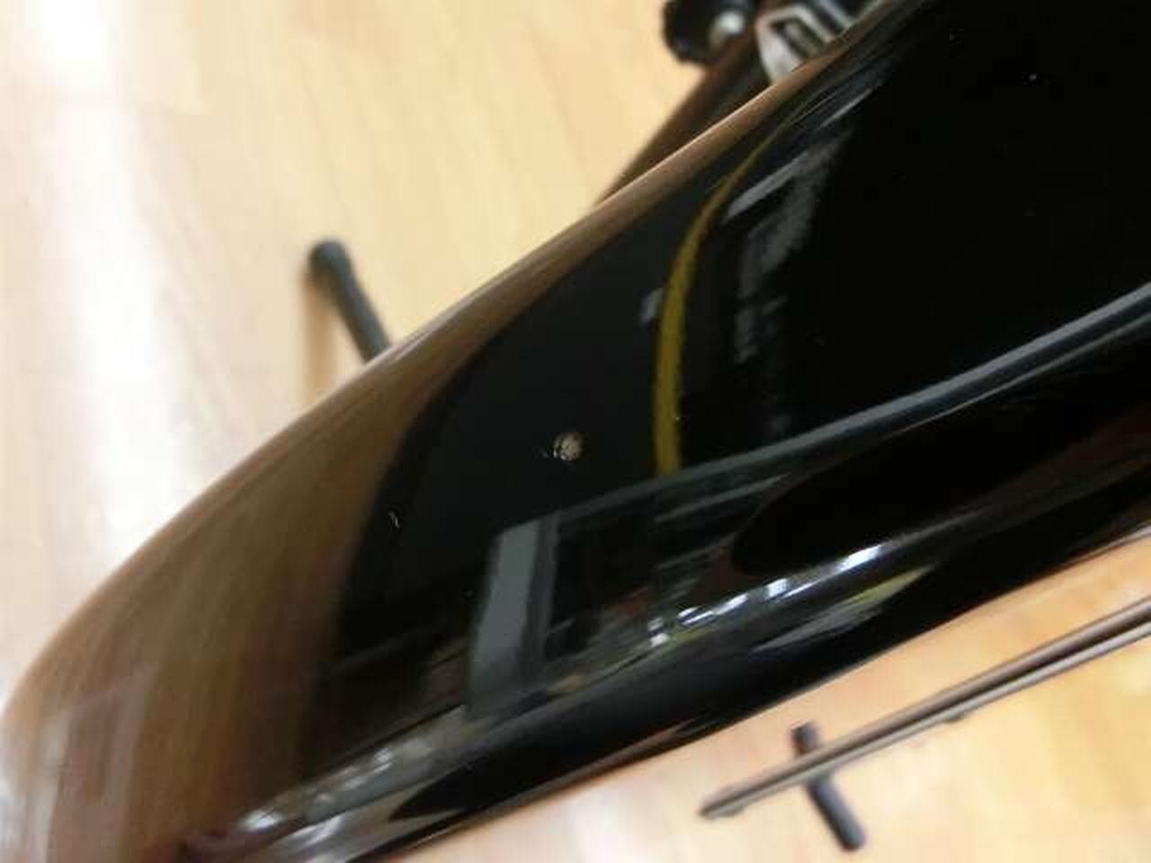 Fender Stevie Ray Vaughan Stratocaster 3TS Electric Guitar Hard Case