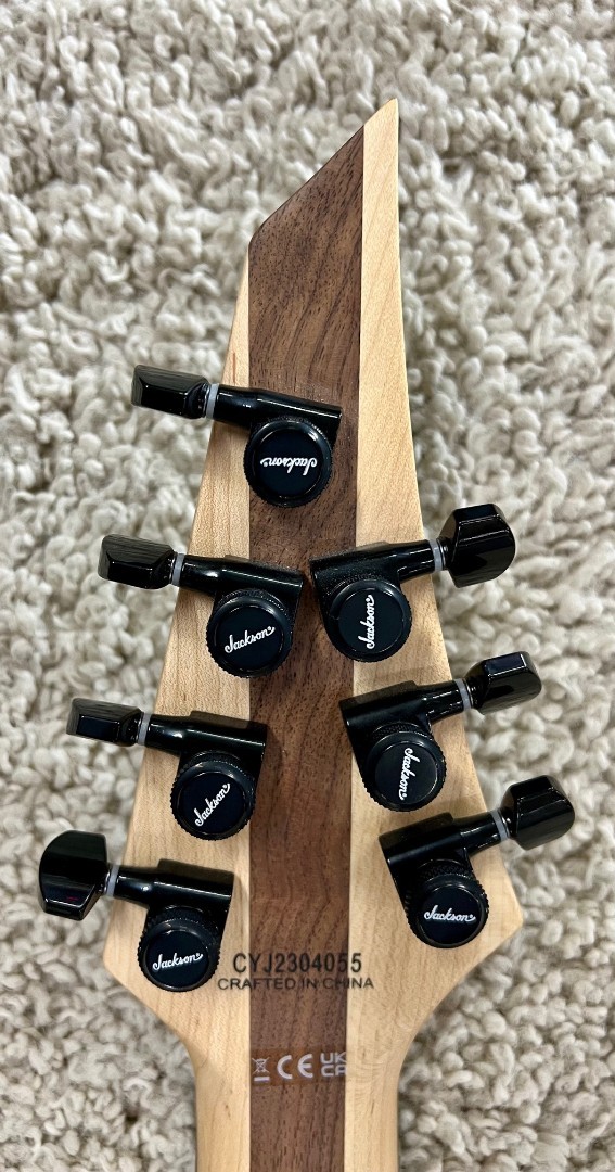 Pro Plus Series DK Modern MDK7P HT, Ebony Fingerboard, Chlorine Burst