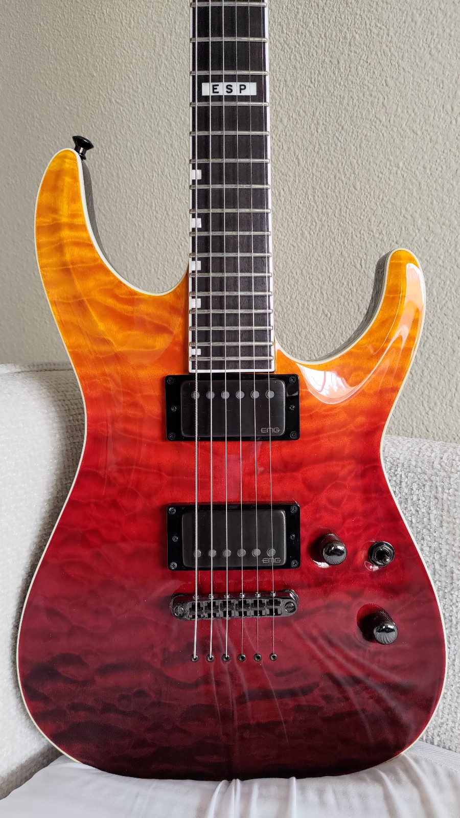 ESP E-II Horizon NT-II & OHSC in Excellent Condition (Tiger Eye Amber Fade)