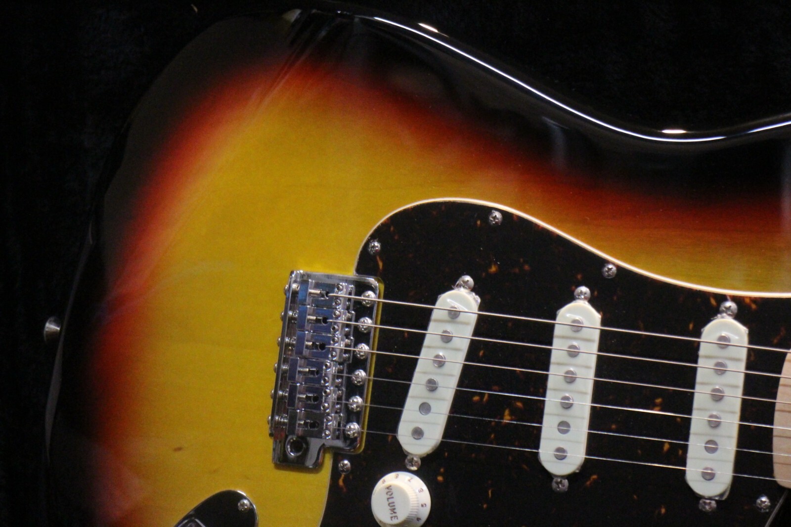 NEW Fender Japan Stratocaster Tradnl70s MN 3TSB Sunburst GT267 230511