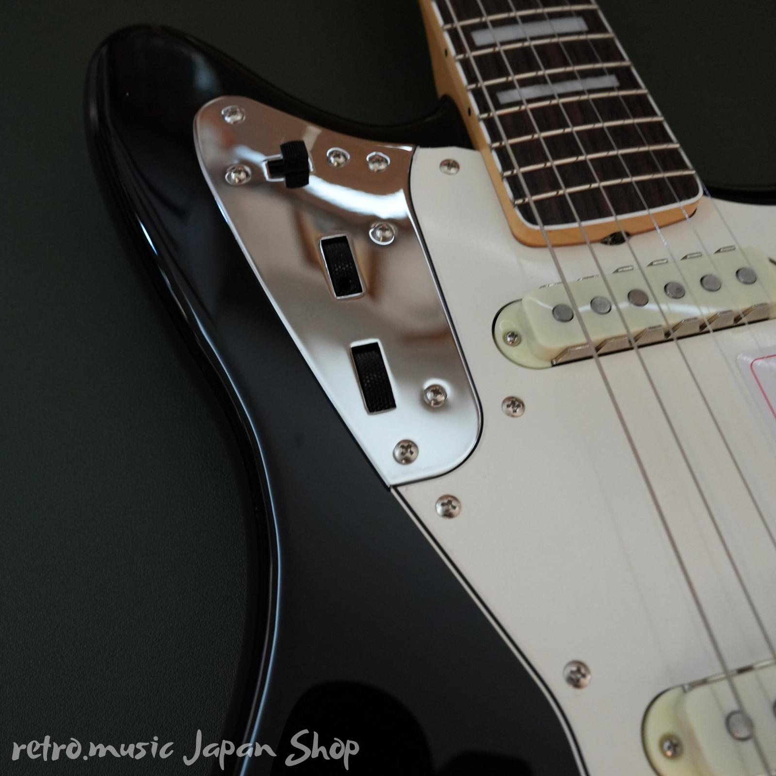 Fender Made in Japan Traditional Late 60s Jaguar Rosewood Black