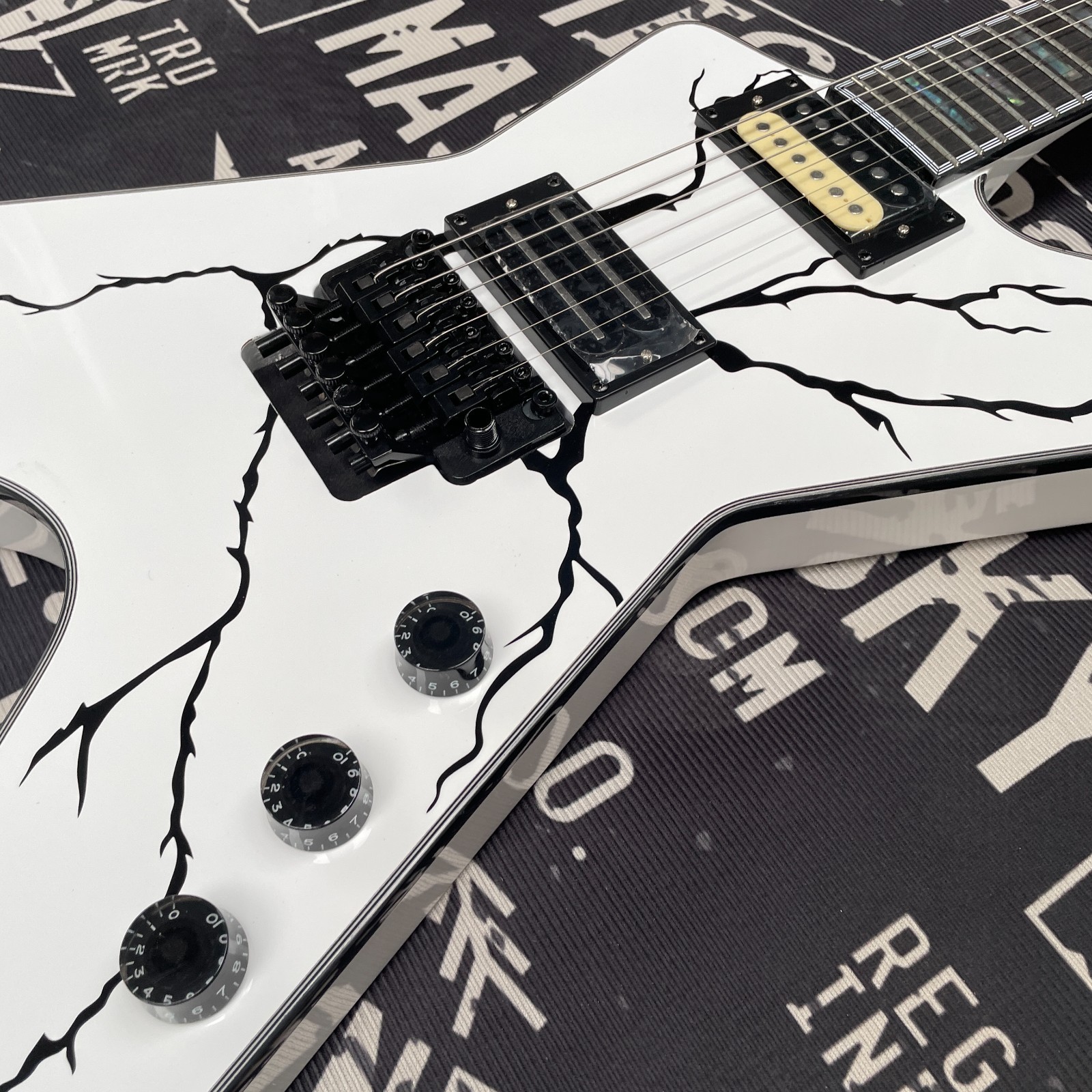 Wash Dime White Electric Guitar Floyd Black Hardware 6s Abalone Inlay Free Ship