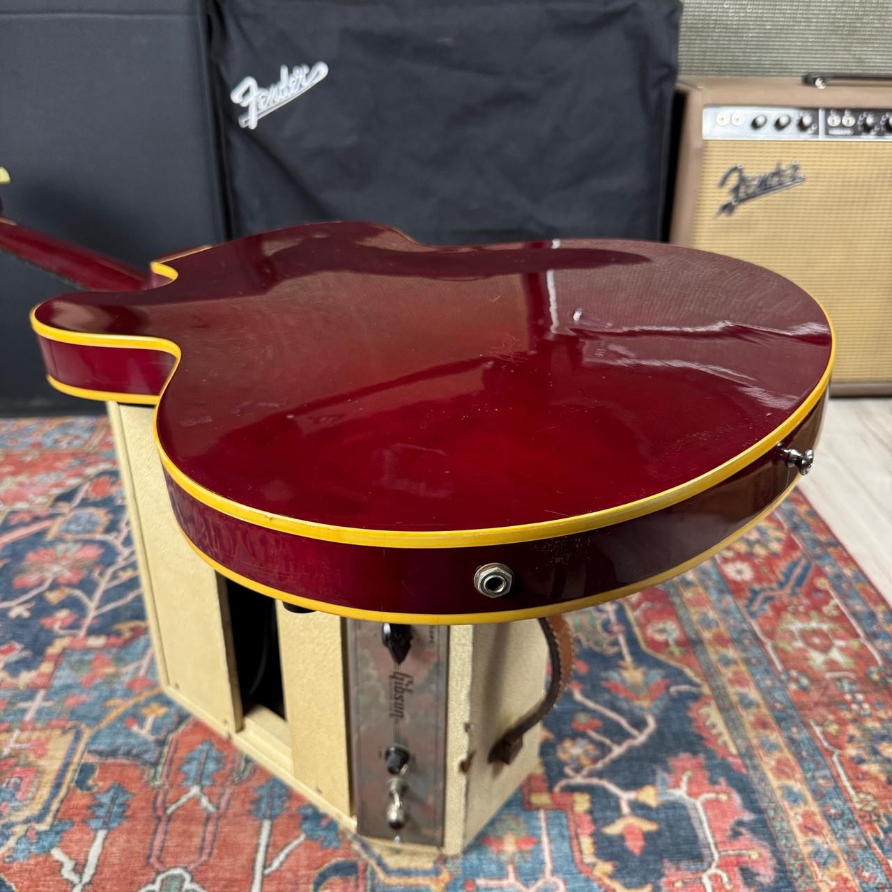 Gibson Chet Atkins Signature Tennessean Semi-Hollow Body – 1995