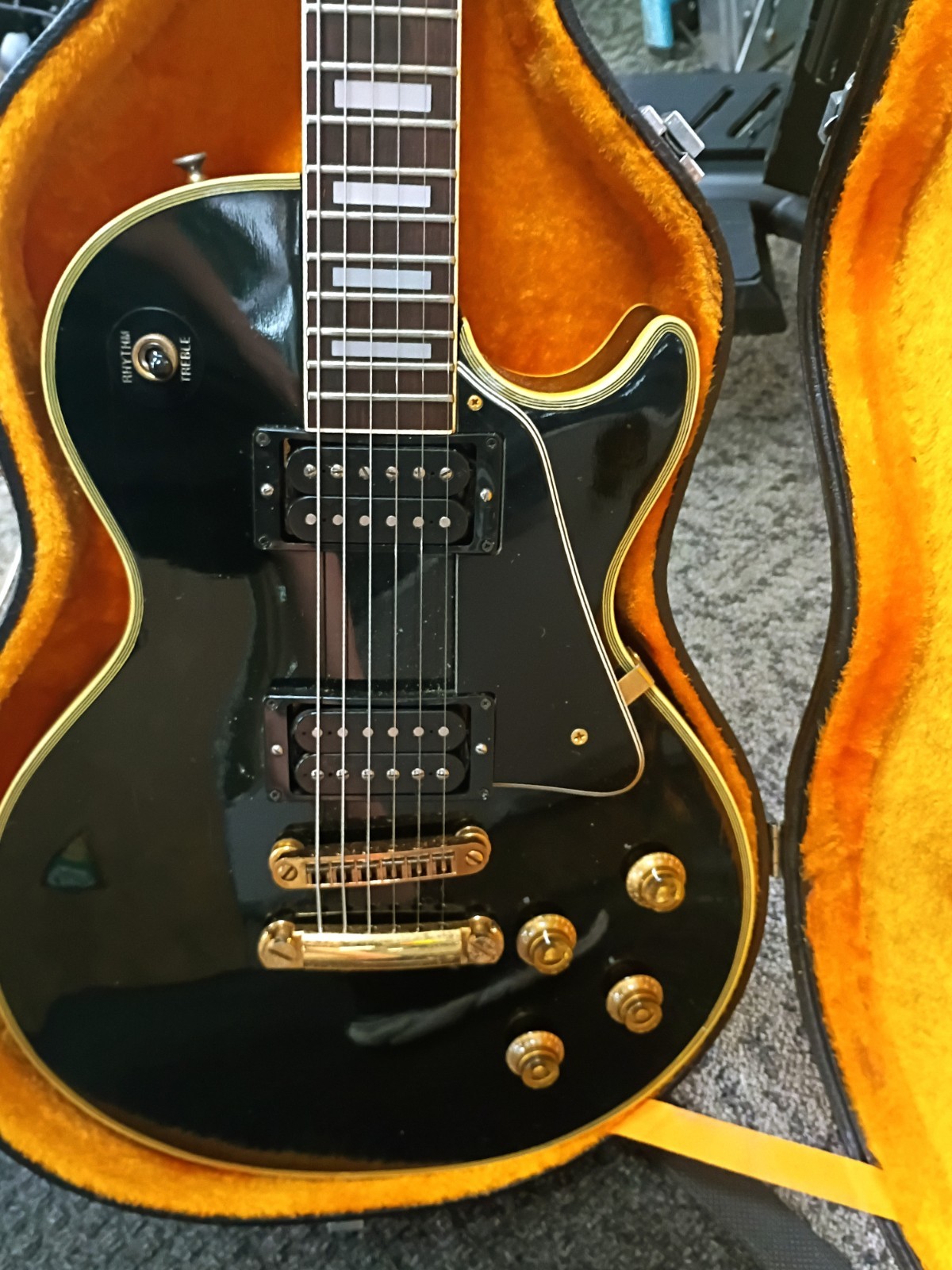 Ibanez Custom LP – 1977 Black- Grover Tuners All Gold Hardware Original Case