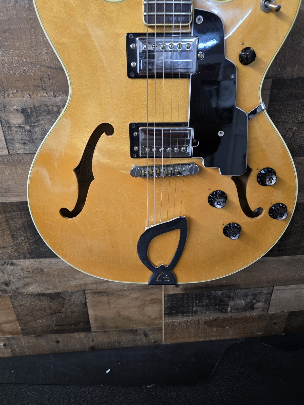 1979 Guild Starfire IV Natural w/OHSC 100% Original