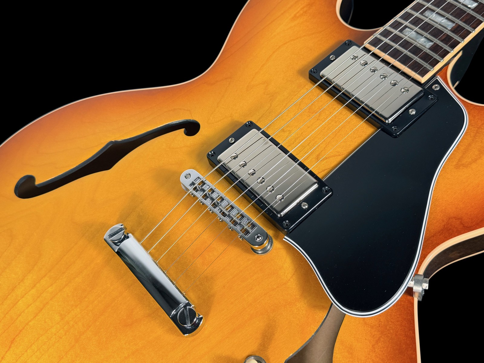 2007 GIBSON ES-335 LARRY CARLTON SIGNATURE MR. 335 CUSTOM SHOP MEMPHIS