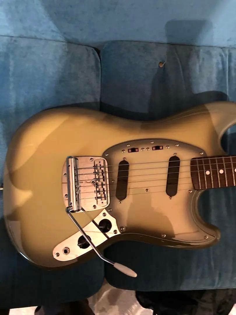 Super rare!! FenderJapan rare Antigua Mustang exquisite valuable model!!