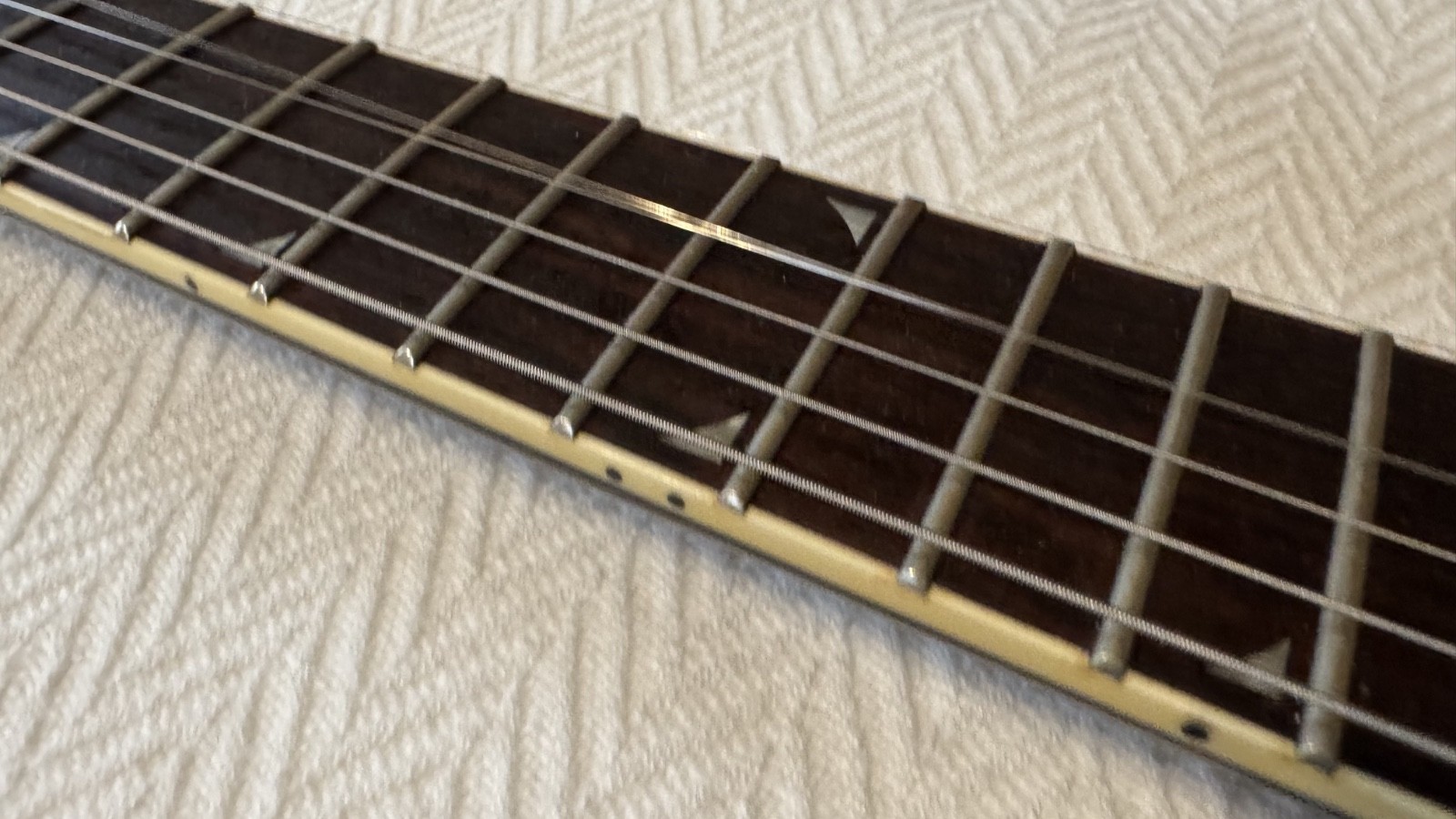 Jackson SLATXMG3-6 Active EMG’sUS NeckThru