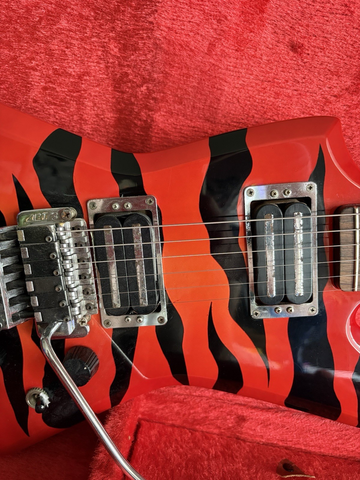 Aria Pro II ZZ Deluxe Electric Guitar Orange Zebra Stripes