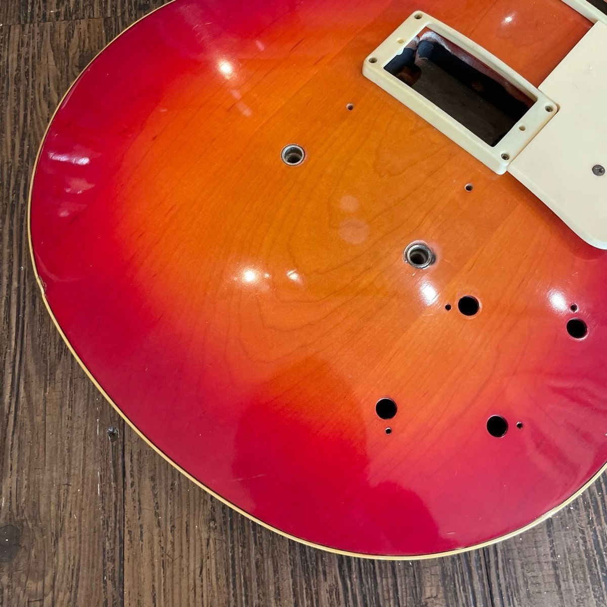 Yamaha SL380 Les Paul Guitar Sunburst Mahogany “Body Only” Vintage Rare MIJ 1970