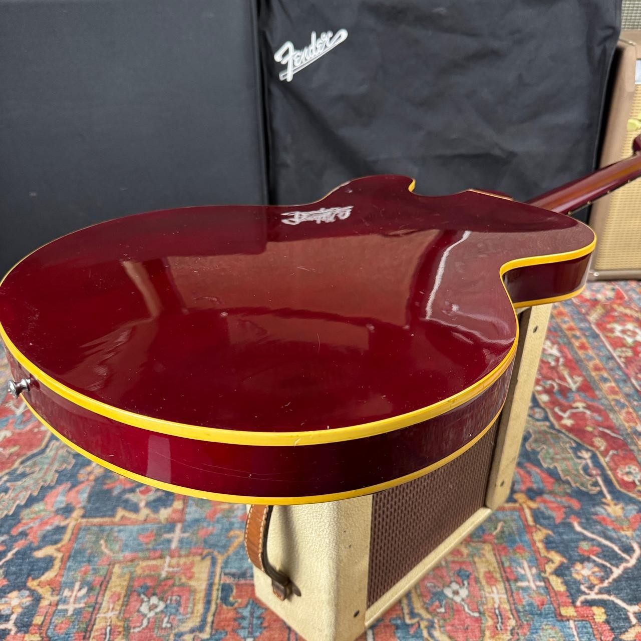 Gibson Chet Atkins Signature Tennessean Semi-Hollow Body – 1995