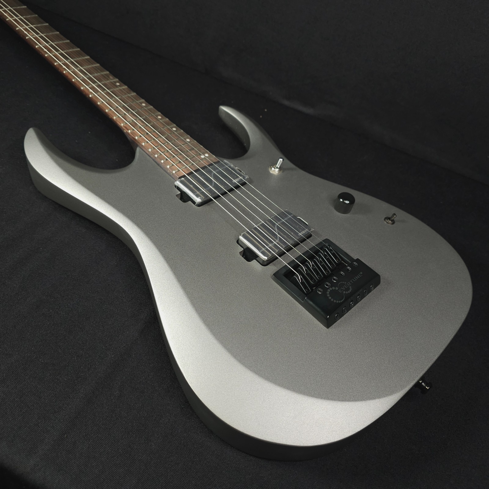 Ibanez RGD61ALETMGM Electric Guitar Evertune Bridge Fishman Fluence