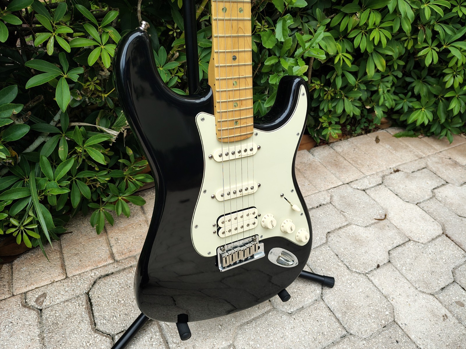 2002 Fender American Deluxe Stratocaster Black Fat Strat *UNPLAYED*