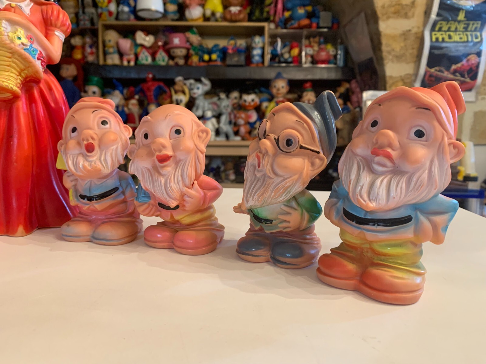 VINTAGE set SNOW WHITE AND SEVEN DWARFS RUBBERTOYS ITALY 1960s squeack squeeze