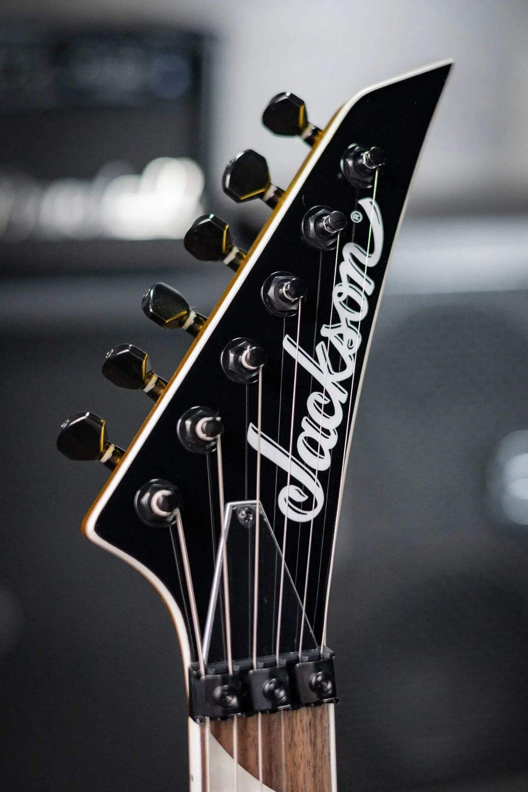 Jackson X Series Soloist SLX DX Electric Guitar – Gold Bullion