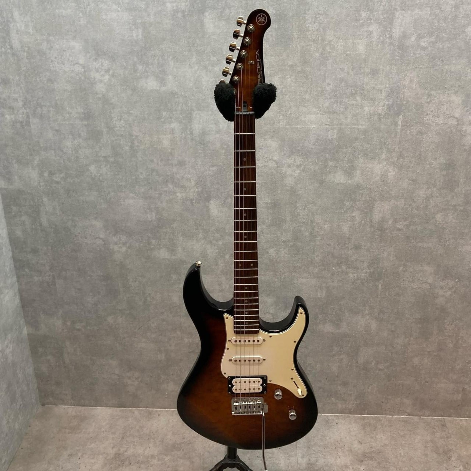 YAMAHA PAC212VQM Used Maple Neck Rosewood Fingerboard Tobacco Brown Sunburst