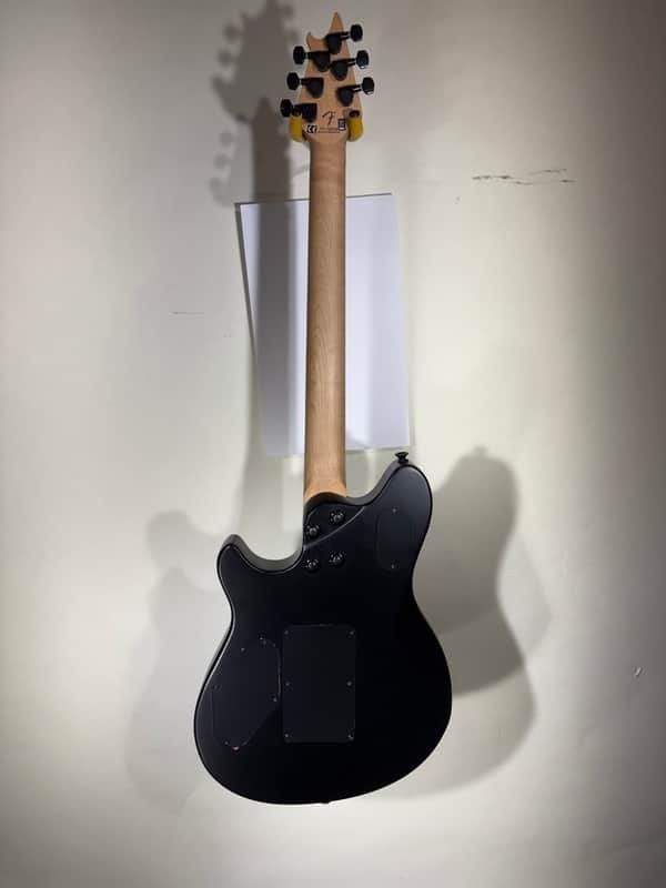 EVH Wolfgang WG Standard – Bomber Black