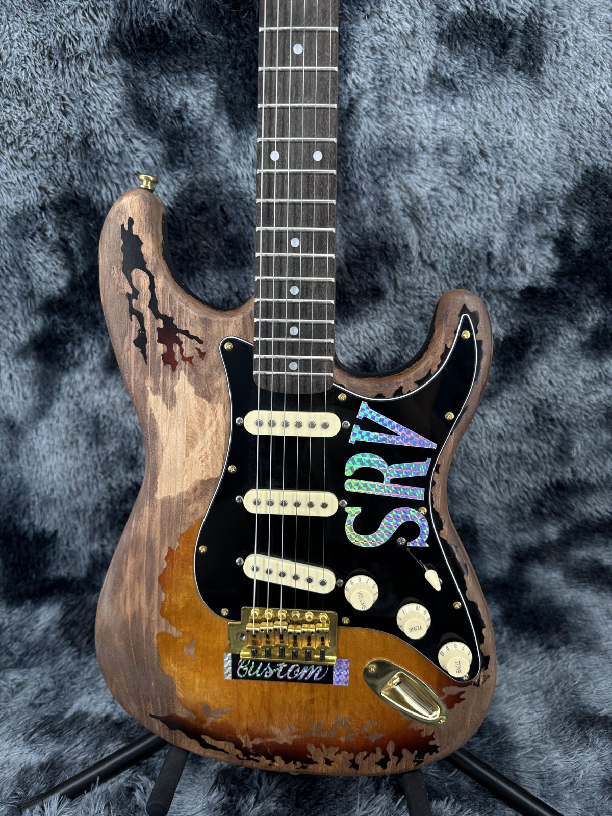 SRV Style ST Electric Guitar Relic Sunburst Wood Grain SSS Pickup Gold Hardware