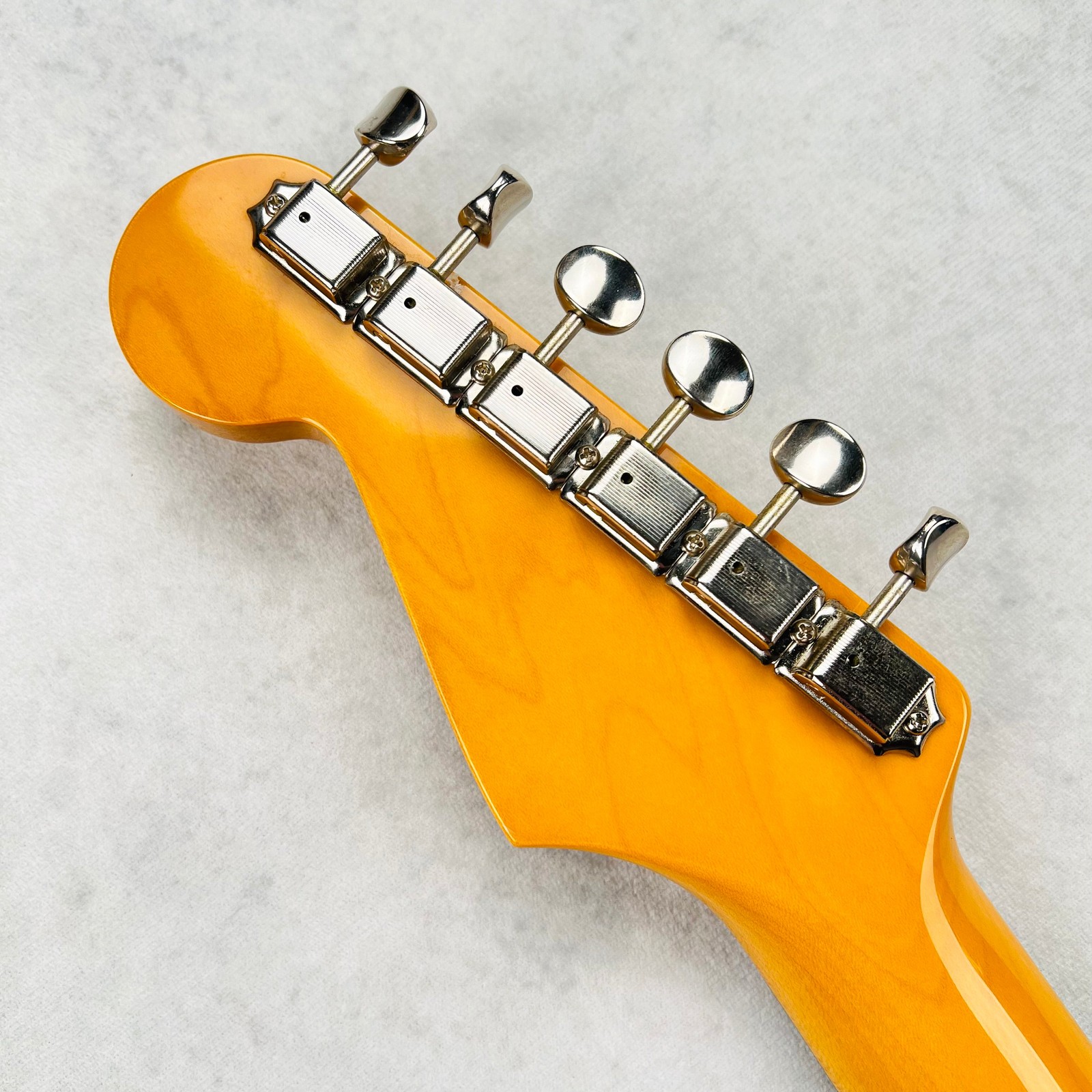 Fender ST-62 Stratocaster Crafted In Japan with HSC 2006 – 3-Tone Sunburst