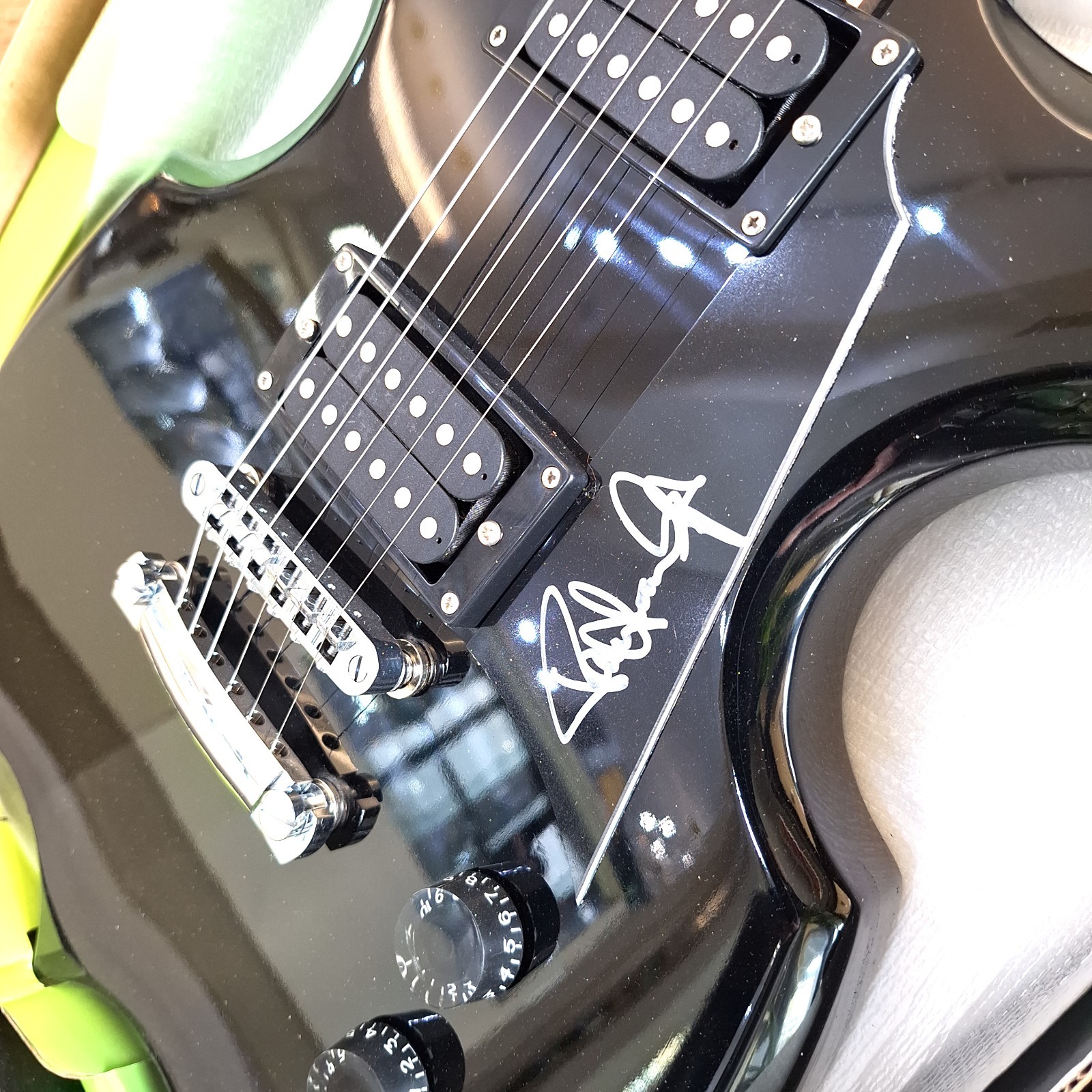 Limited Edition Paul Stanley Signed Electric Guitar 2006