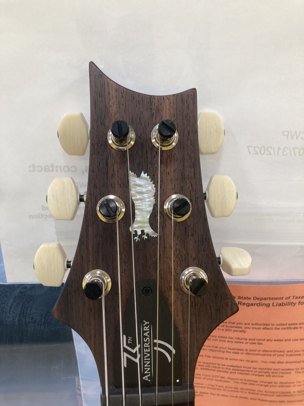 PRS 35TH ANNIVERSARY CUSTOM 24 WITH 10 TOP IN CHARCOAL BURST-GREAT CONDITION!!!