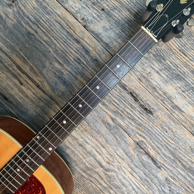 Used Gibson ’07 SJ-100 Jumbo Acoustic-Electric – Natural w/OHSC