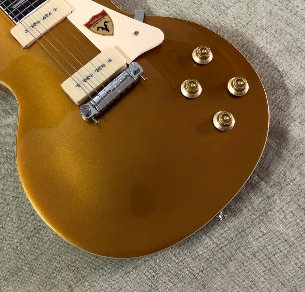 Gold Top Retro P90 Pickup Electric Guitar rosewood fingerboard Hot sales