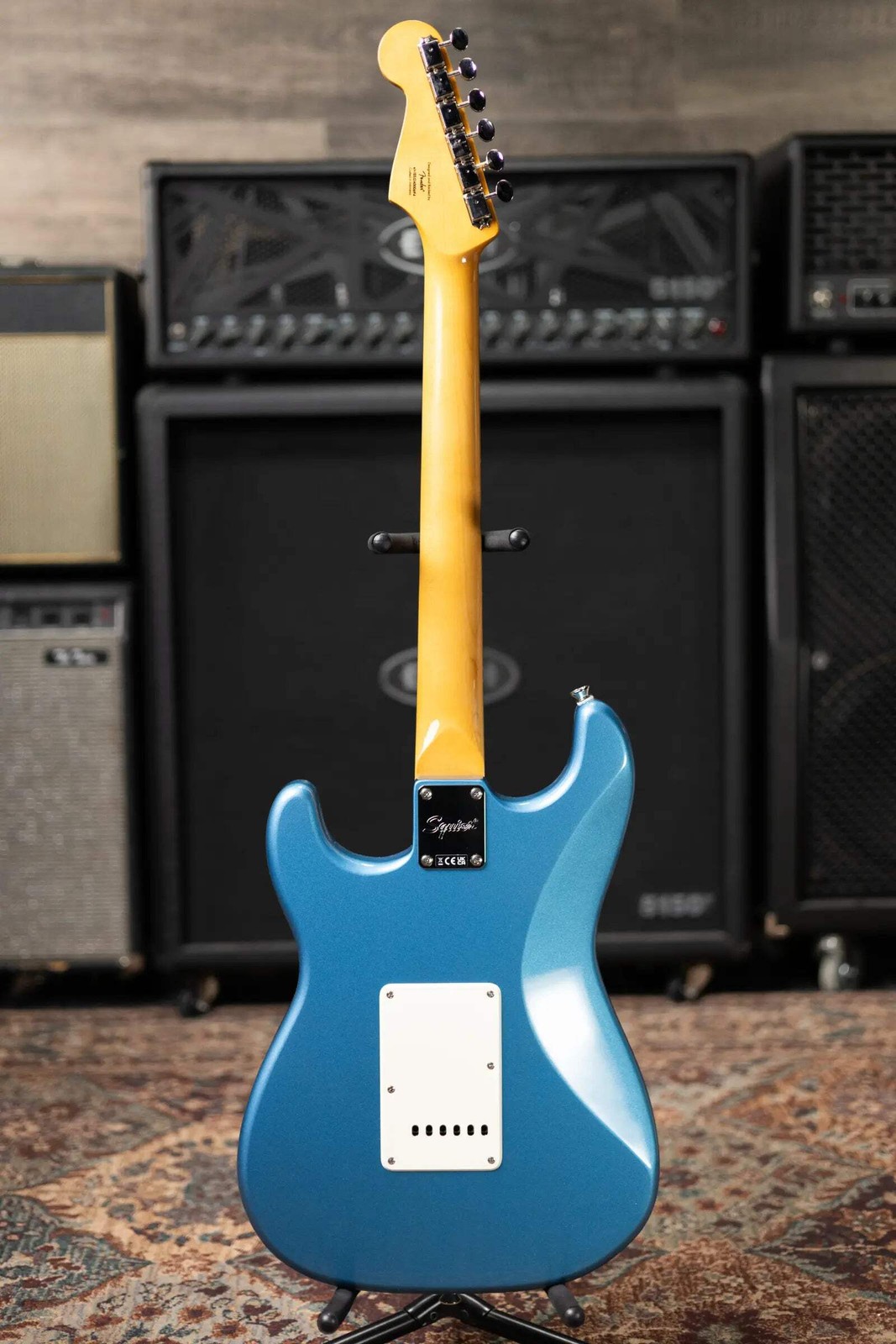 Squier Classic Vibe ’60s Stratocaster Electric Guitar – Lake Placid Blue