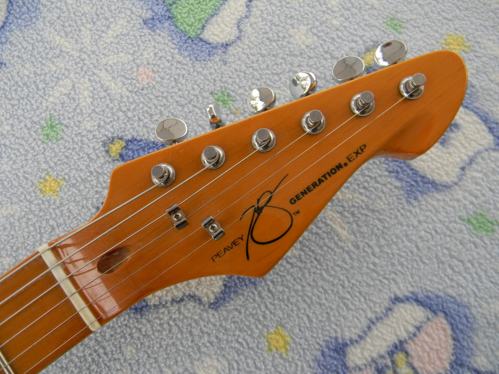 Peavey Generation EXP Nashville, Alnico 5’s, Hot Bridge Pickup, PIO Capacitor
