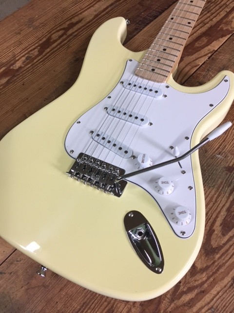 CUSTOM REVERSE STYLE STRAT CBS HEADSTOCK 6 STRING ELECTRIC GUITAR VINTAGE IVORY