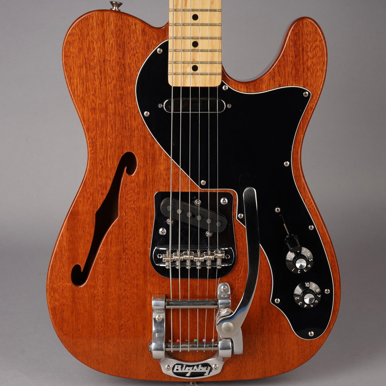 Fender Classic ’69 Thinline Telecaster – Bigsby – 2003 – Natural Mahogany