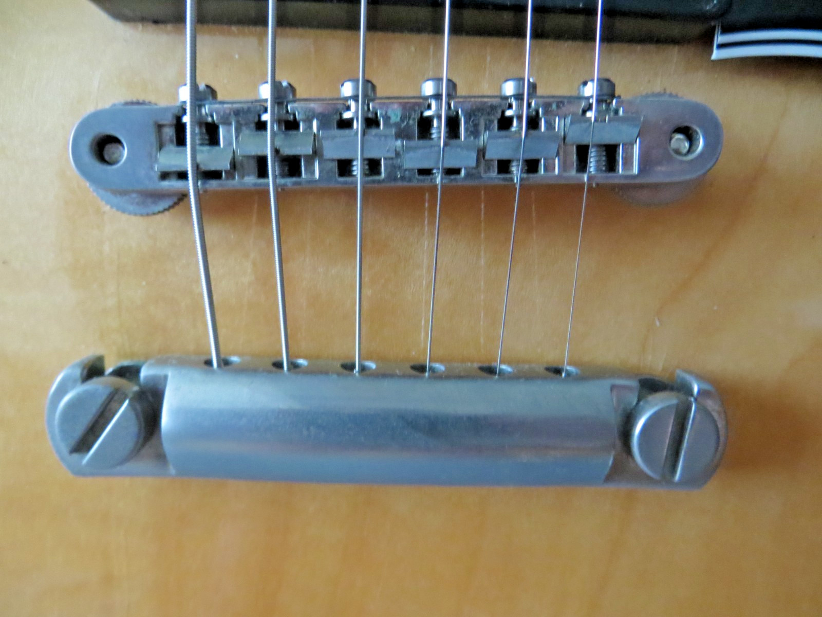 COLLECTOR’S GRADE 1999 Gibson ES-335 – FLAWLESS Natural Finish Semi-hollow ES335