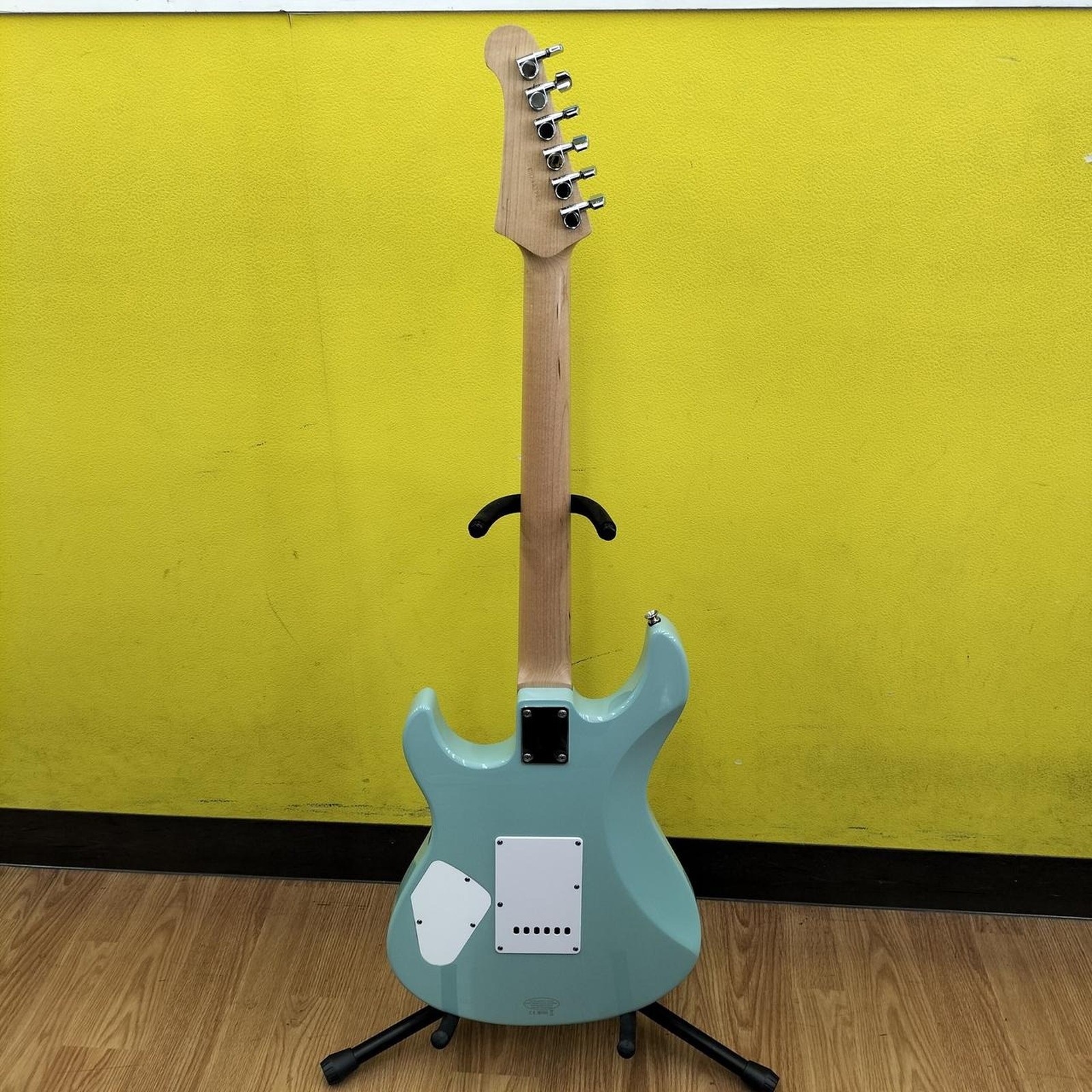 YAMAHA PAC112V Used Alder body Maple neck Rosewood fingerboard Sonic Blue