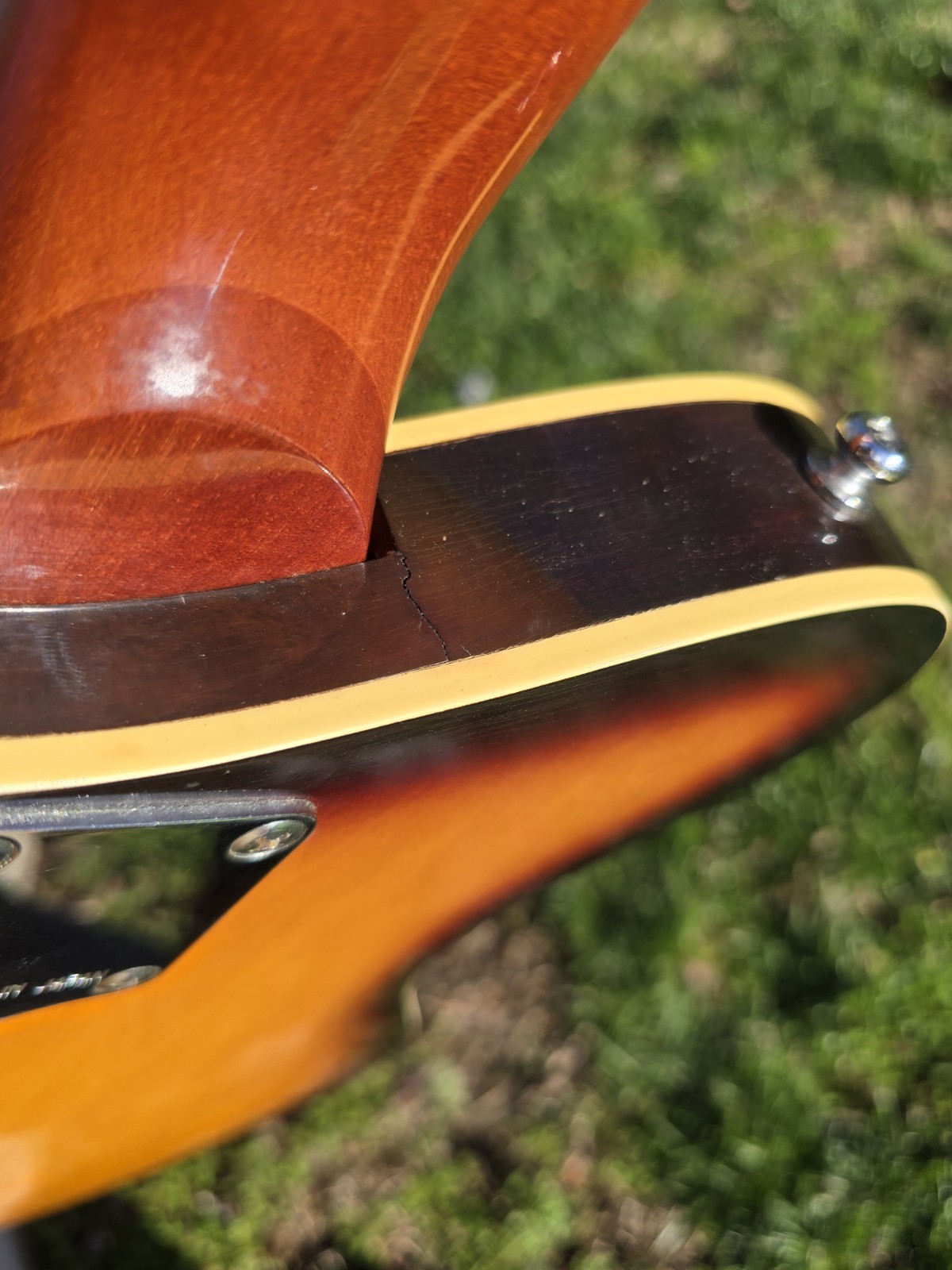 Yamaha SA15 Guitar Vintage Semi Hollow Electric