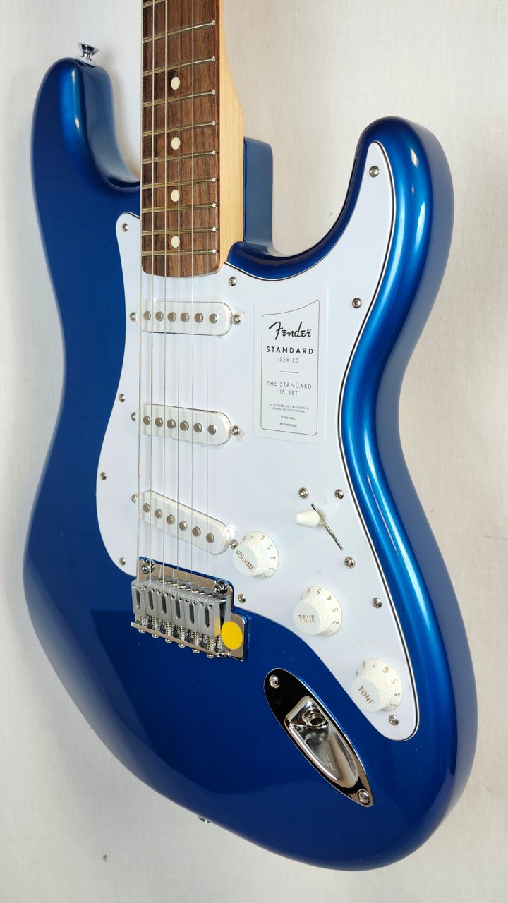 Fender Standard Stratocaster Electric Guitar Laurel Fingerboard, White Pickguard