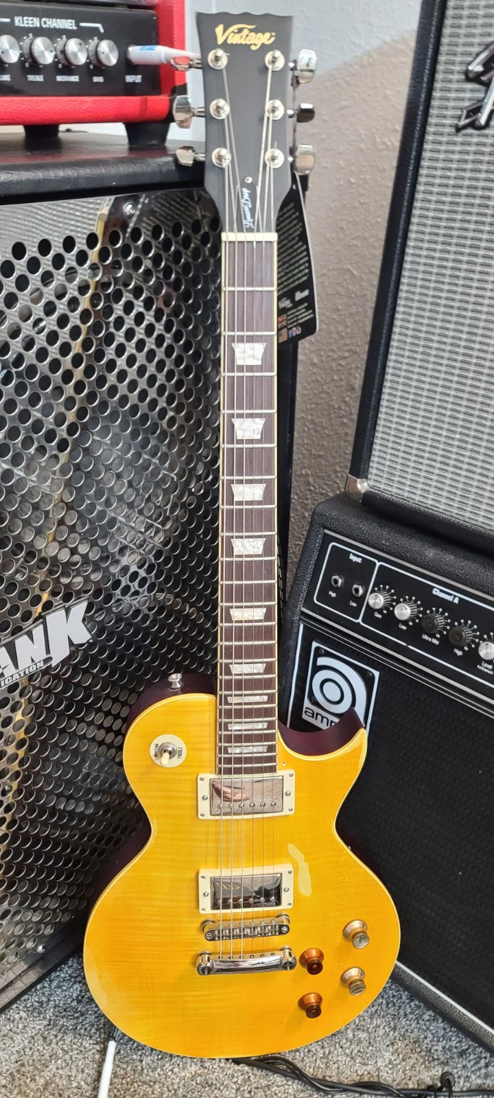 Vintage V100 MR-PGM Icon Greenie LP Peter Green Lemon Drop Relic Finish