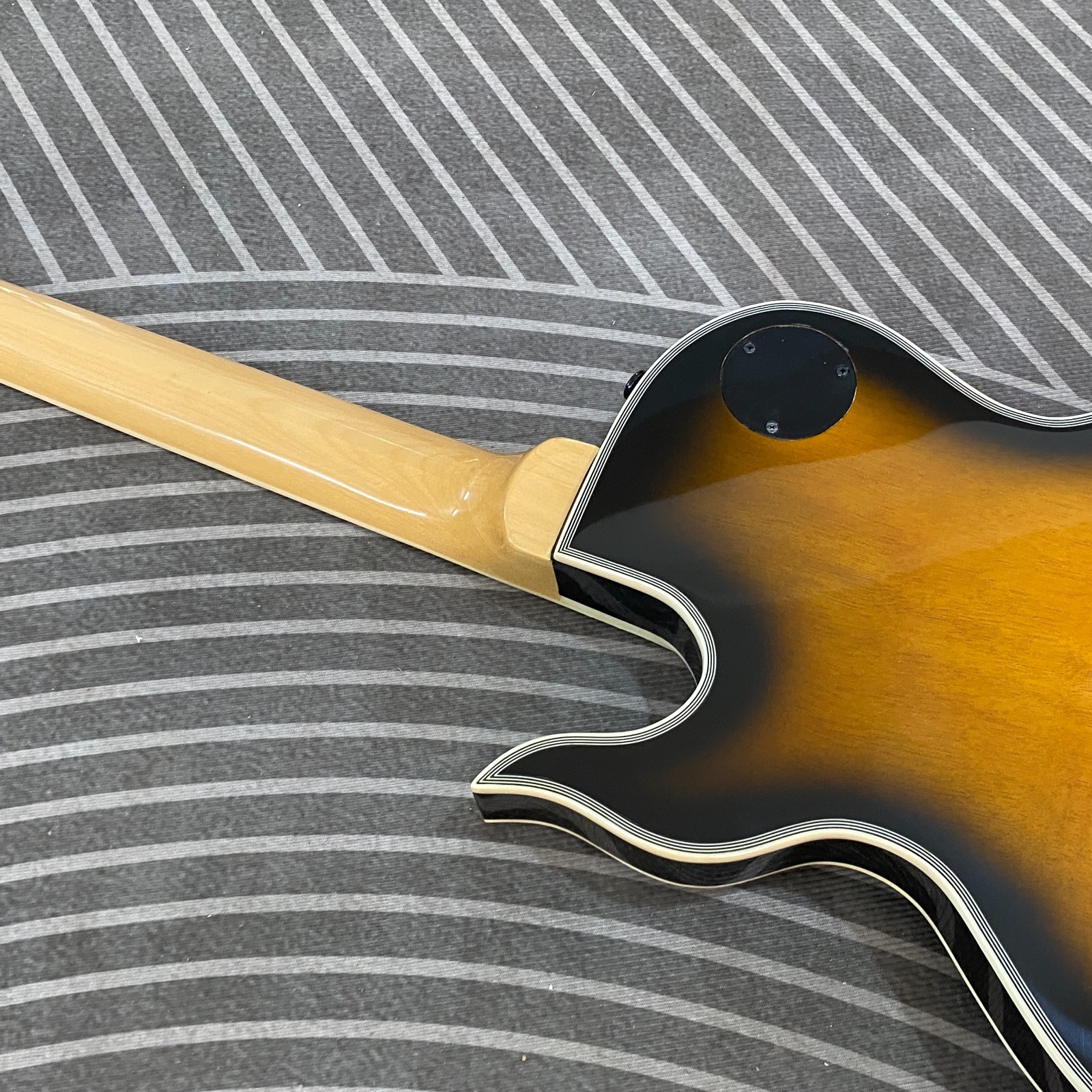 Electric Guitar Mahogany body black hardware 22frets Unique pattern