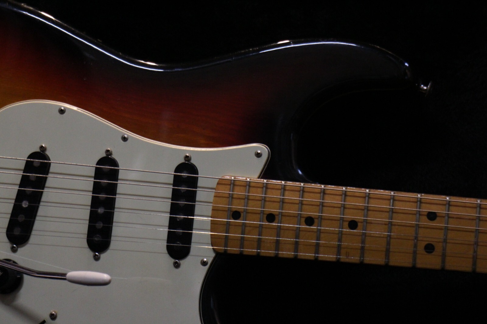 USED Tokai Silver Star Stratocaster Model Electric Guitar GT357 230713