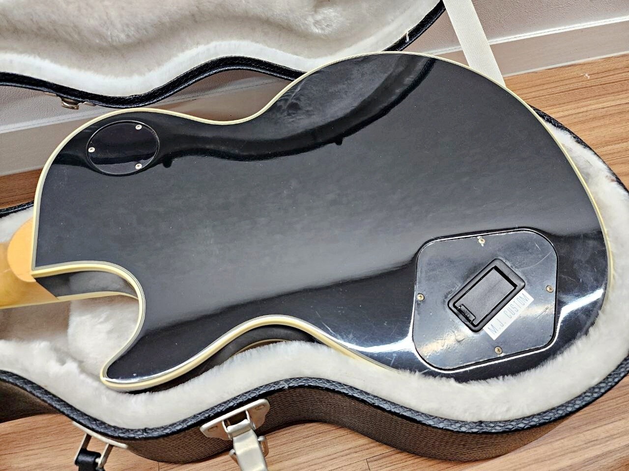 Gibson Zakk Wylde Vertigo with Original Hard Case Bullseye