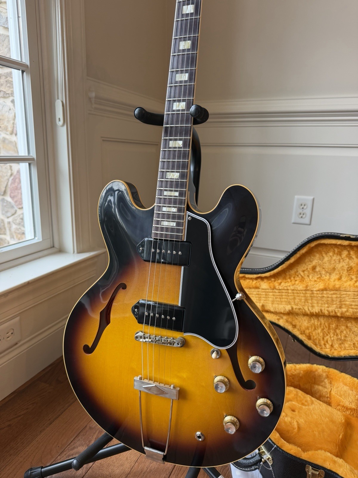 2026 Gibson Custom Shop ‘62 ES-330 VOS – Vintage Burst