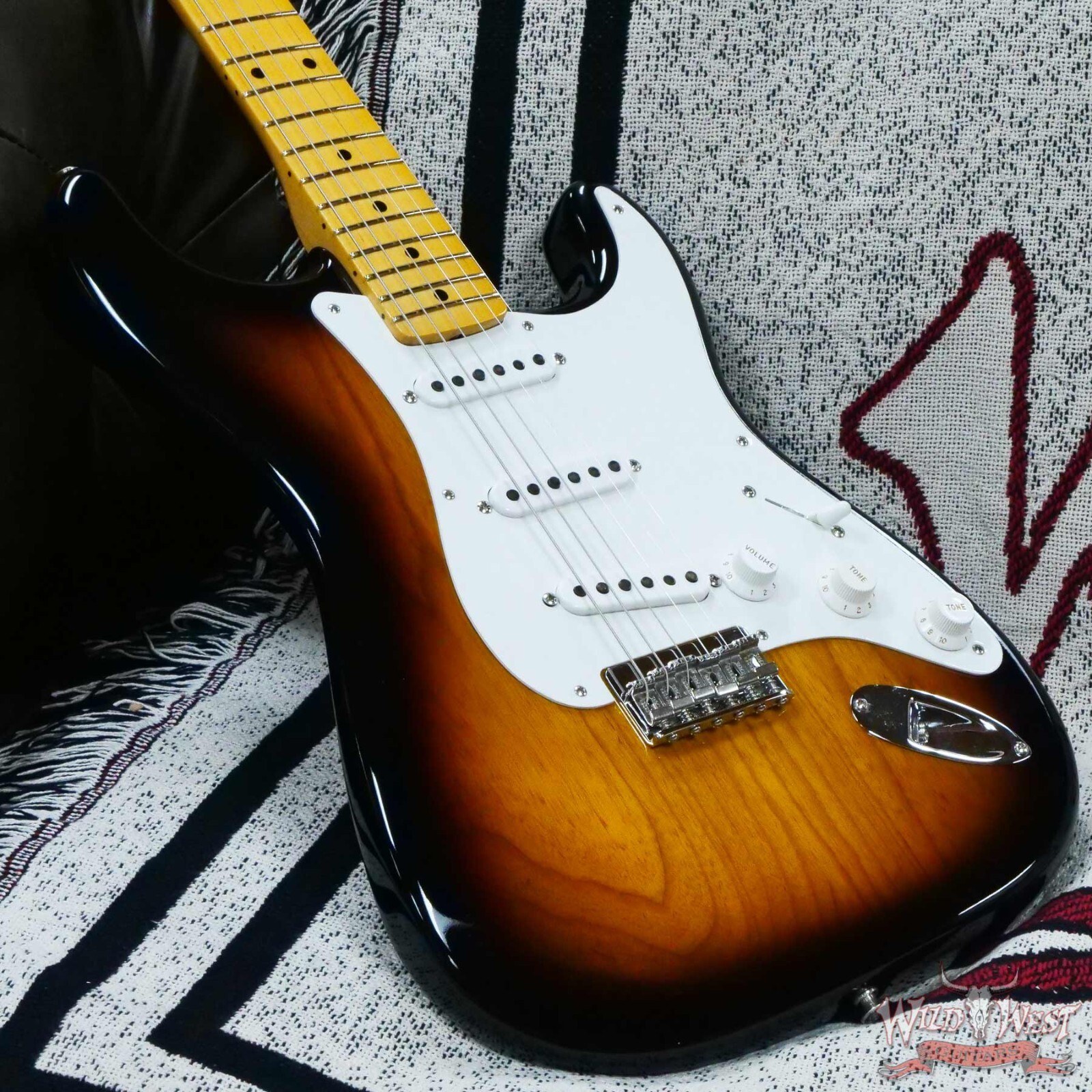 Fender Custom Shop 1955 Hardtail Stratocaster TCP Aged 2 Tone Sunburst