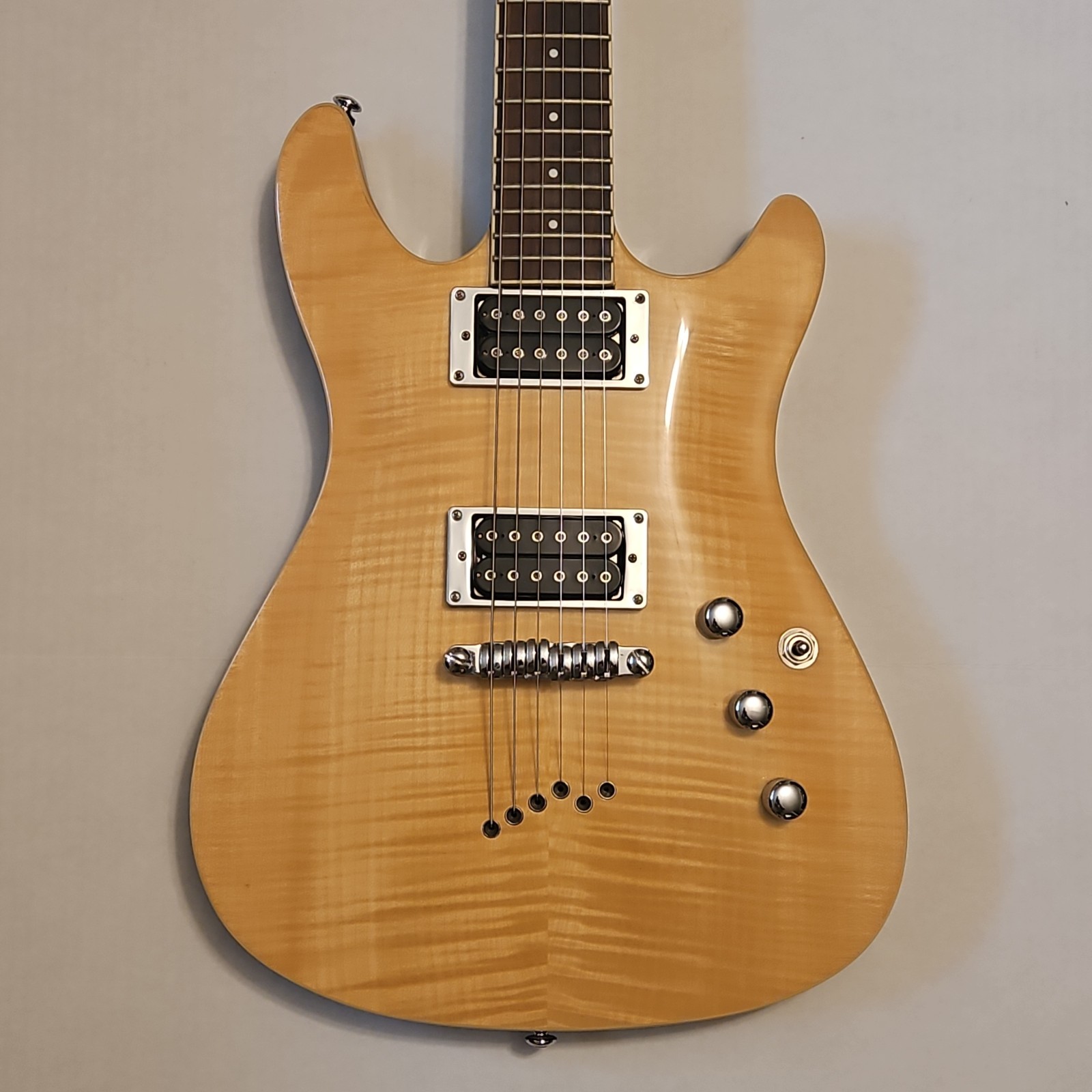 2009 Ibanez SZR520 Electric Guitar NATURAL Flame Maple Top Chrome Short Scale