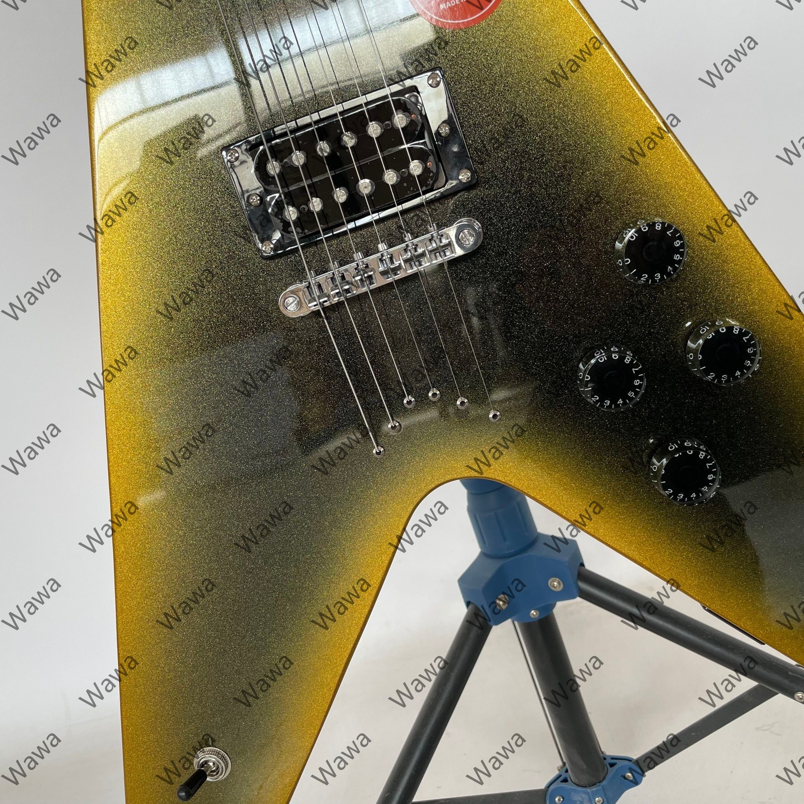 Exquisite Gold Black Burst Sparkle V Electric Guitar Solid Body TOM Bridge