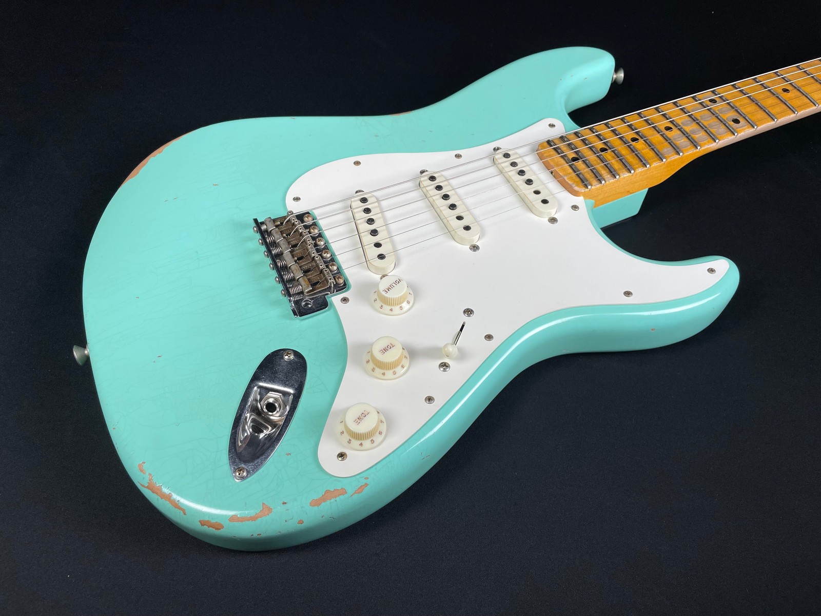 Fender Custom Shop Limited Fat ’50s Strat Relic – Faded Aged Sea Foam Green